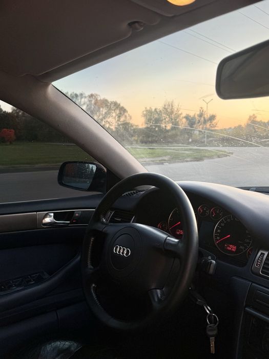 Audi A6 C5 1.8 2000 року