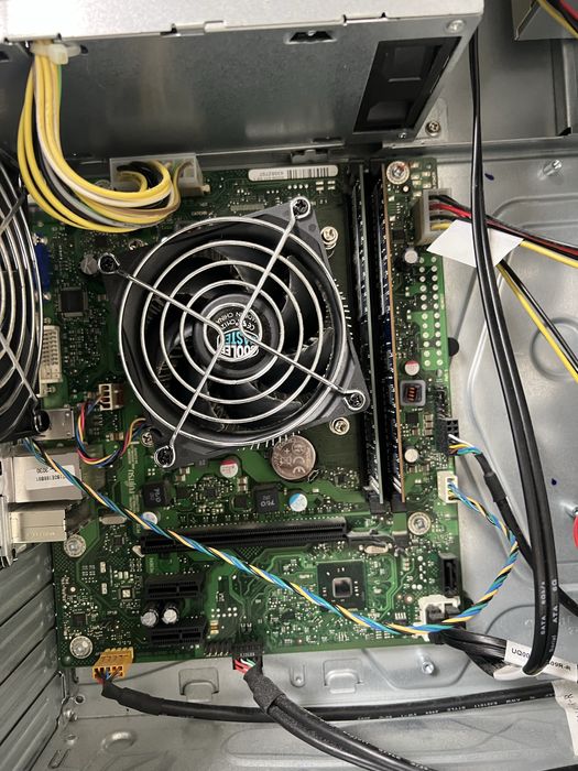 Продам компʼютер у зборі