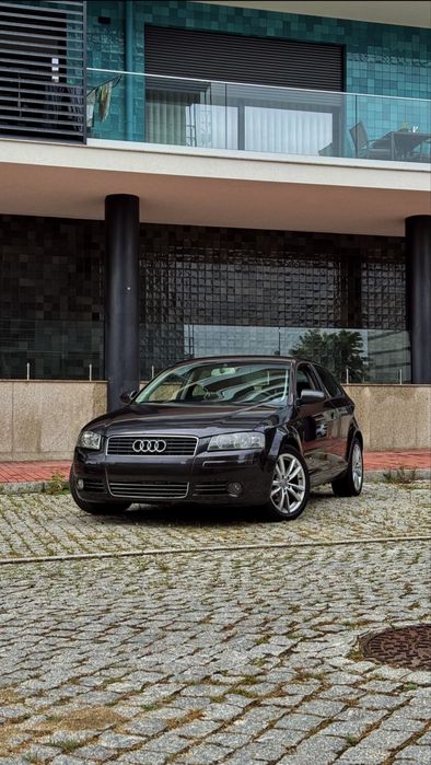 AUDI A3 8P 1.9 TDI  CARPLAY E EXTRAS