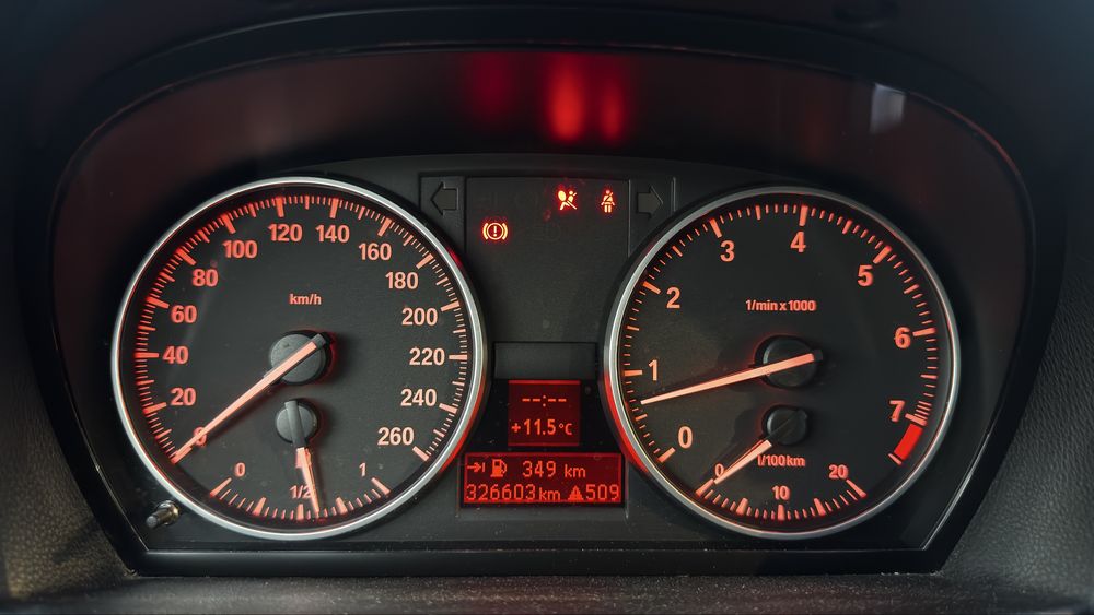 bmw e92 320i 2008