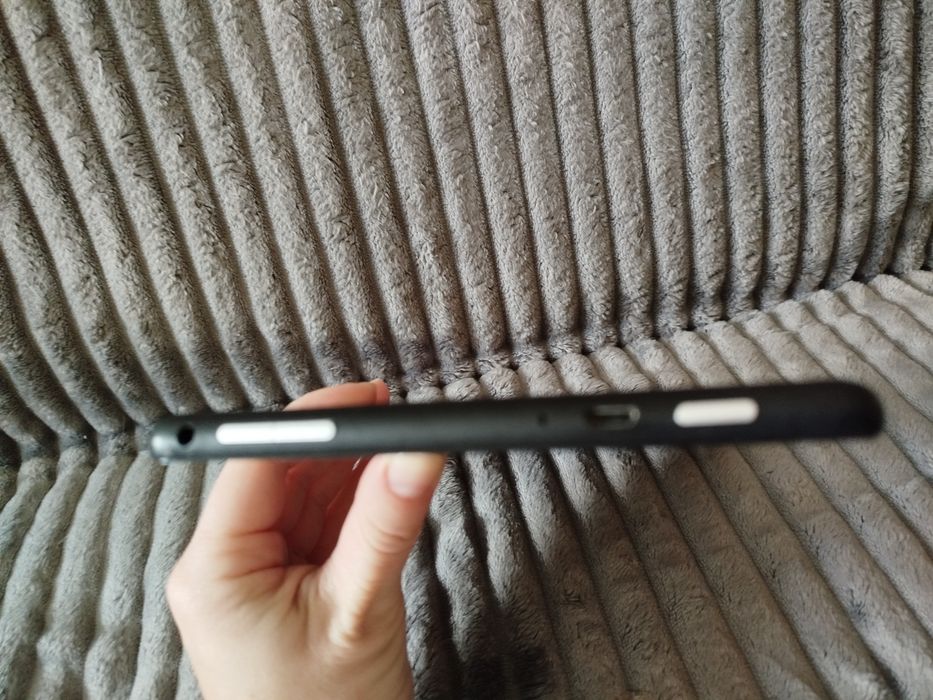 Планшет амазон 8