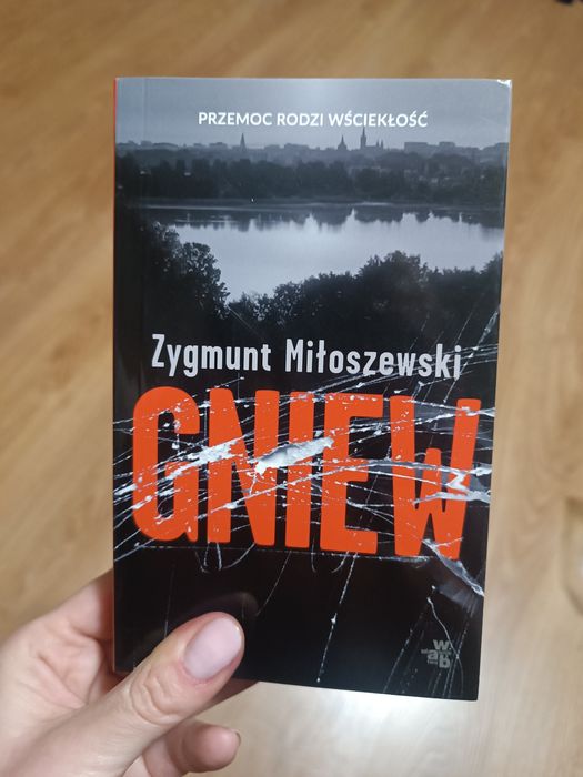 Gniew Zygmunt Miłoszewski wydanie kieszonkowe