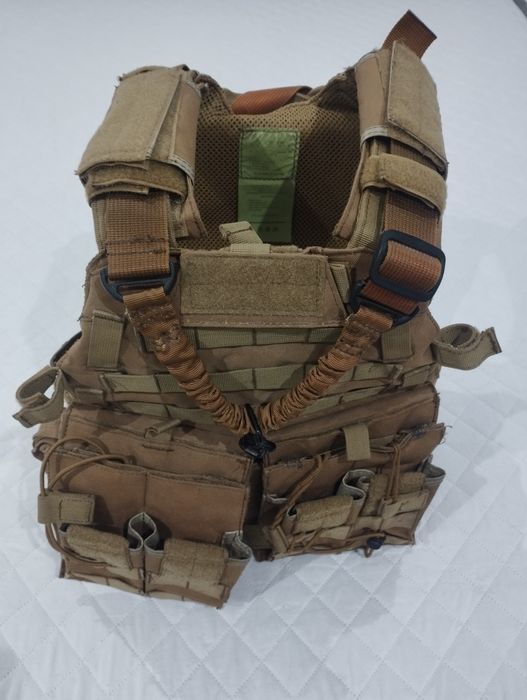 Colete Airsoft Semi-novo