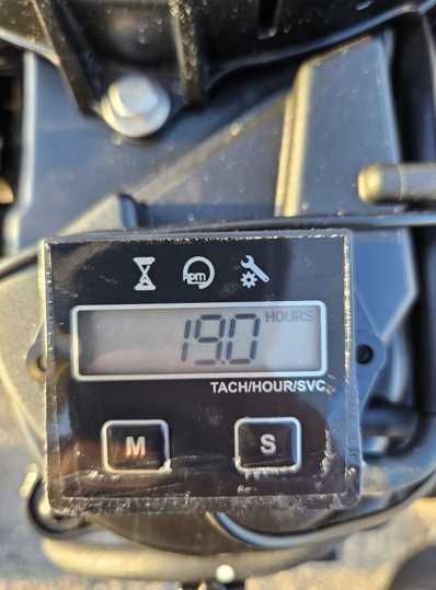 Tohatsu MFS 9,9cv com 3 anos garantia (19 horas utilização)