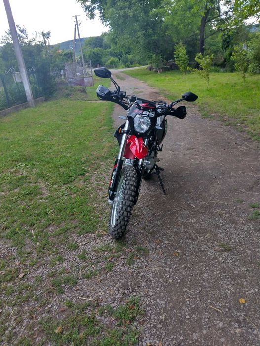 Мотоцикл SPAPTA 200 крос