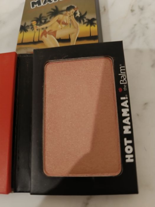 The Balm, Hot Mama, róż/cień do powiek/rozświetlacz, 7.08 g, nowy