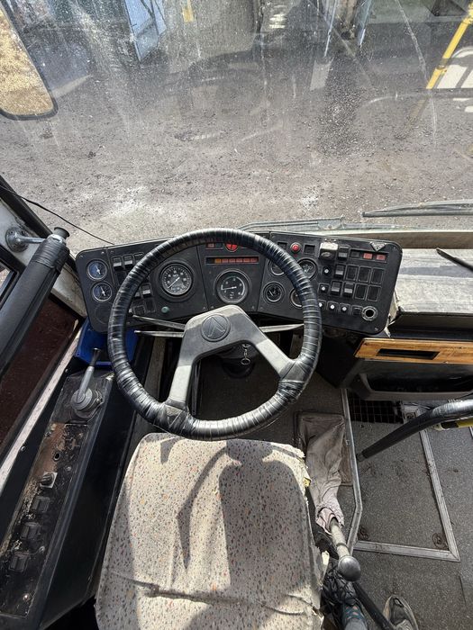Лаз 4207 2005 року випуску