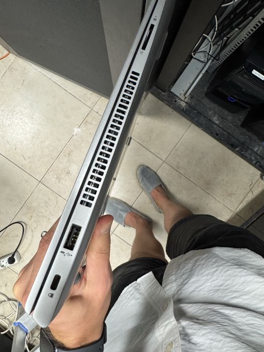 HP Probook 450 G7 - Cinza/Prata