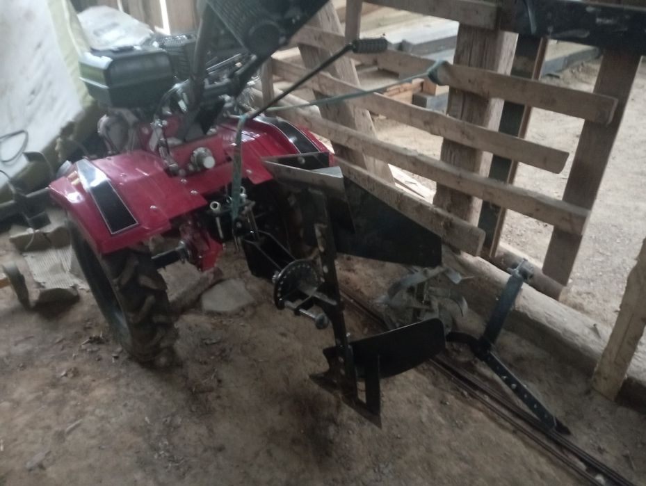 Glebogryzarka spalinowa Cedrus glO6 rato 150 cm