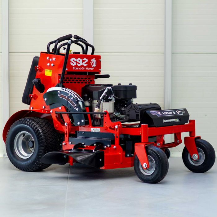 Kosiarka Stand on stojąca LEZARD S92 24KM 92cm zero turn skręt Hydro Gear Carlisle NOWA