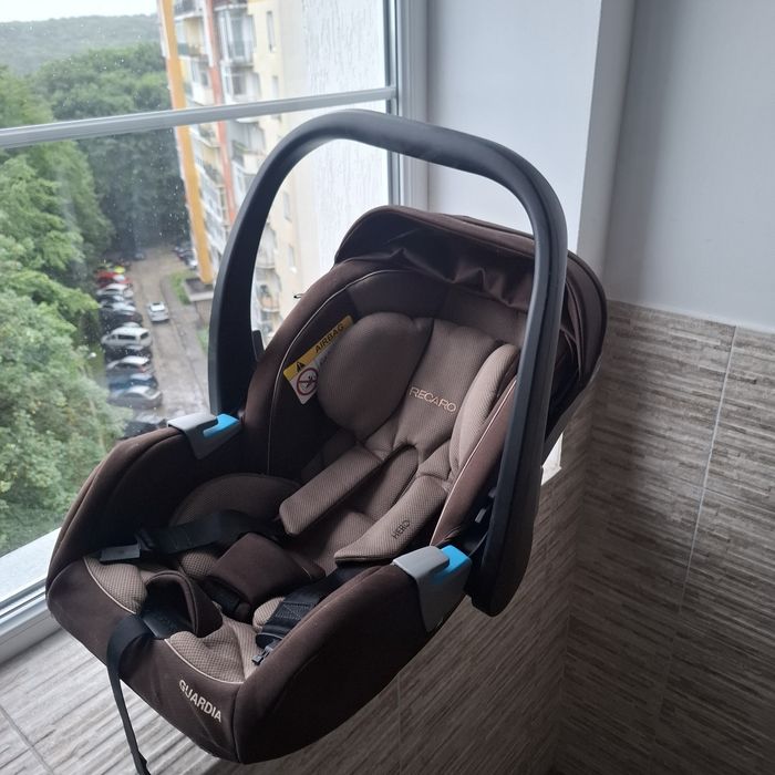 Автолюлька Recaro