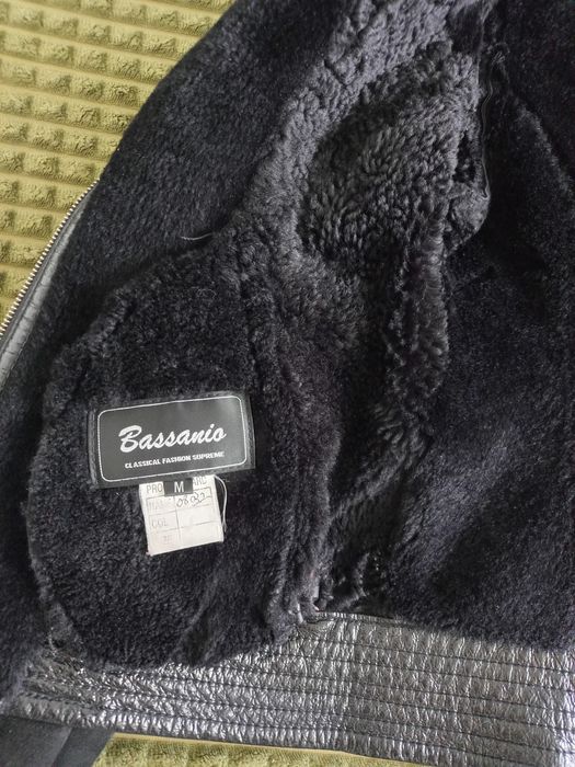 Дублянка жіноча з натуральної шкіри та хутра