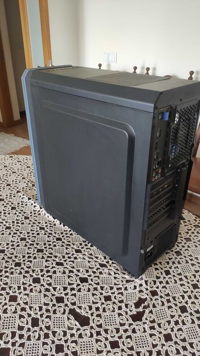 Vendo PC Gaming - i5 9600K, RTX 2070 SUPER, 32GB RAM