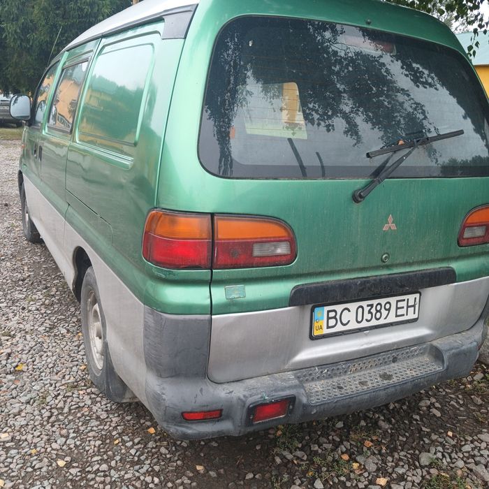 Mitsubishi l400 2.5л