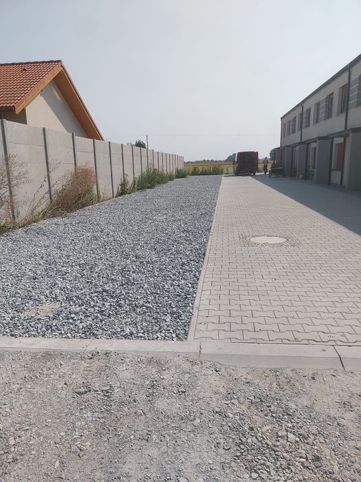 Kruszywa drogowe, żwiry, grysy, piaski, ziemia siana, przekrusz beton