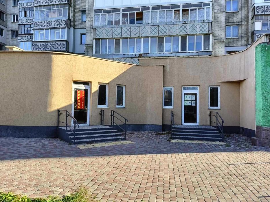 Сдам в помещение с хорошим трафиком 140 м.кв по пр.200 лет Херсона.