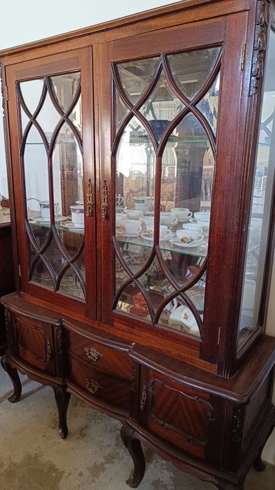 Cristaleira Queen Anne