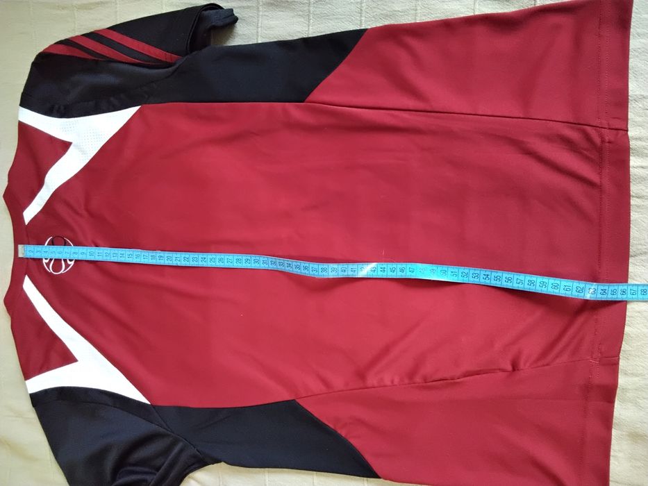 Футболка Adidas розмір s-m, дитячий L
