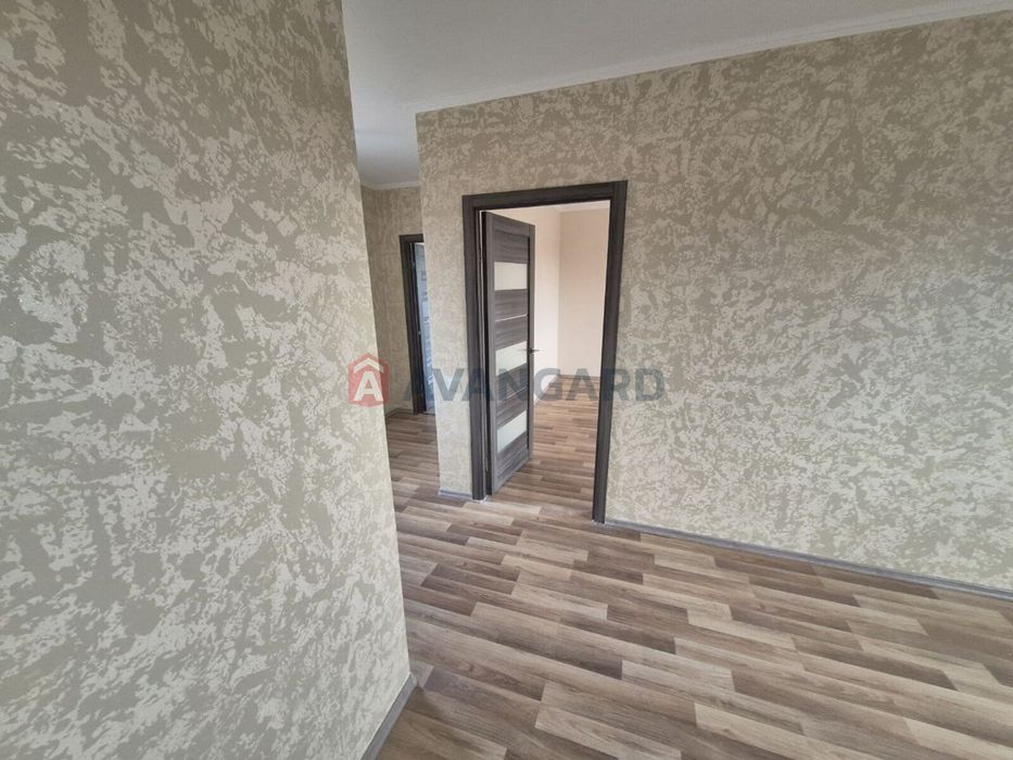 Продаж 2-поверхового будинку з ремонтом