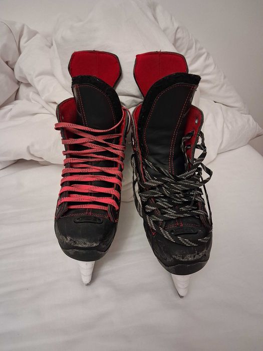 Łyżwy Bauer rozm. 5.5