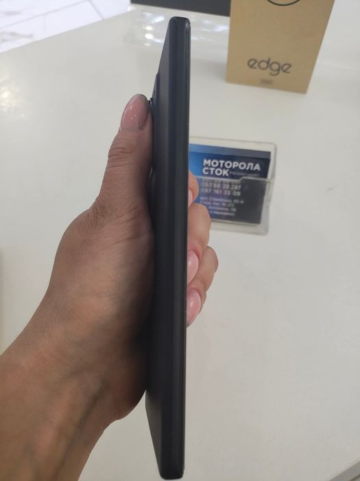 Motorola Moto Edge 40  2023