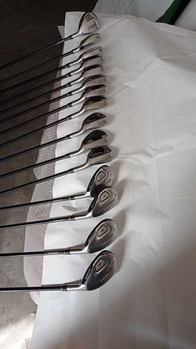 Tacos de golfe em segunda mão