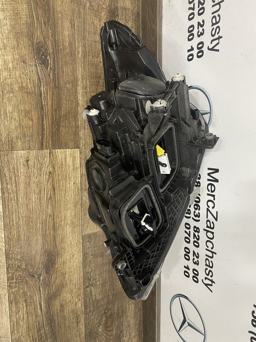 Mercedes w 447 vito v клас рестайліг фара права MULTIBEAM led
