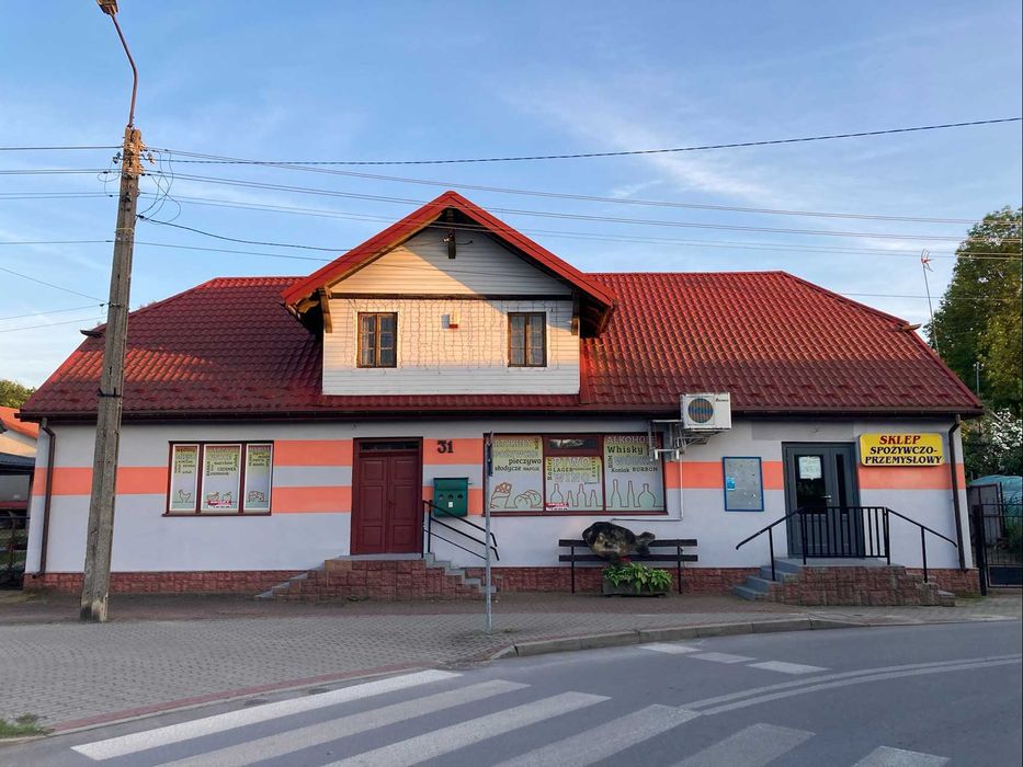 Lokal handlowo-usługowy z magazynem - 135 m² i podwórkiem 200 m²