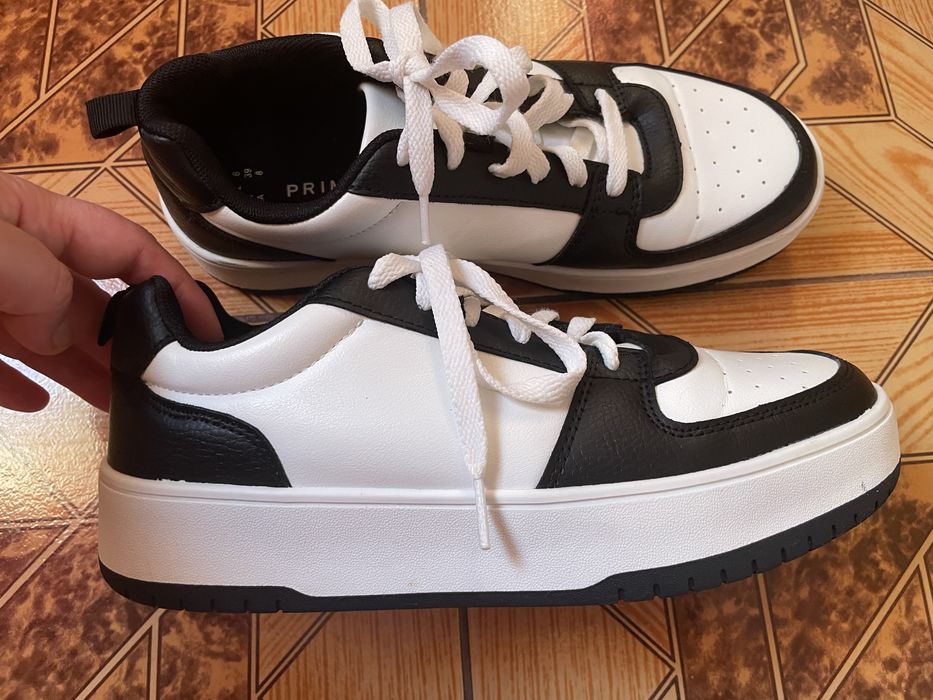 Кеды Primark черно-белые