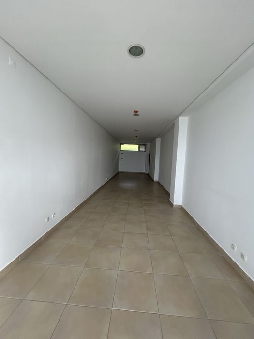 Arrendo Espaço Comercial