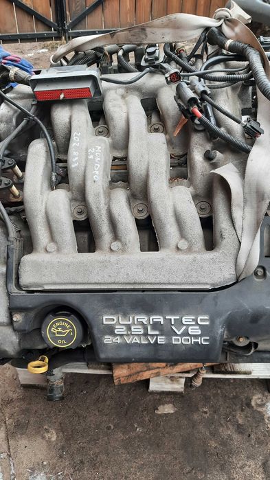 silnik kompletny 2.5 v6 Ford mondeo mk3 cougar 172tyś