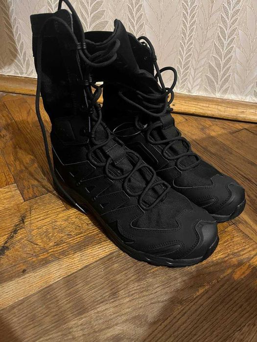 Продам берці solomon