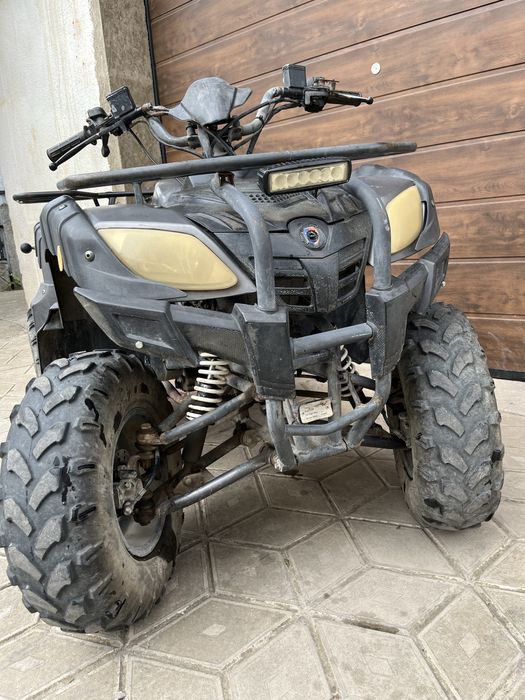 Продам квадроцикл Hammer 200