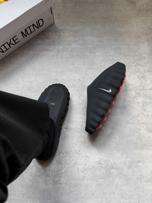 Nike Mind 001 Slide Czarny r.40