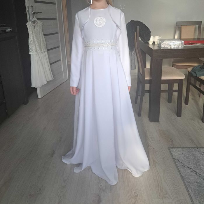 Sukienka komunijna plus bolerko i wianek. Impresja