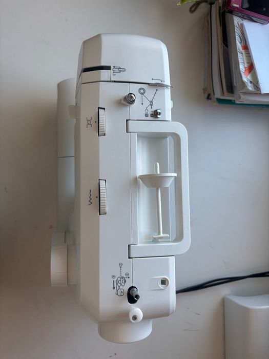 Máquina de costurar