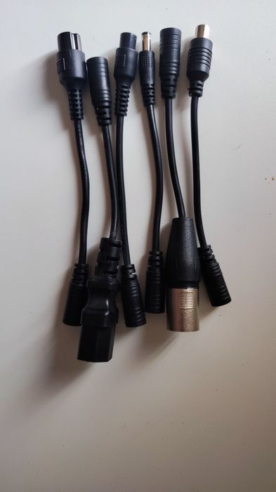 Adaptadores de Conectores de Alimentação DC - Macho e Fêmea (Plug P4,