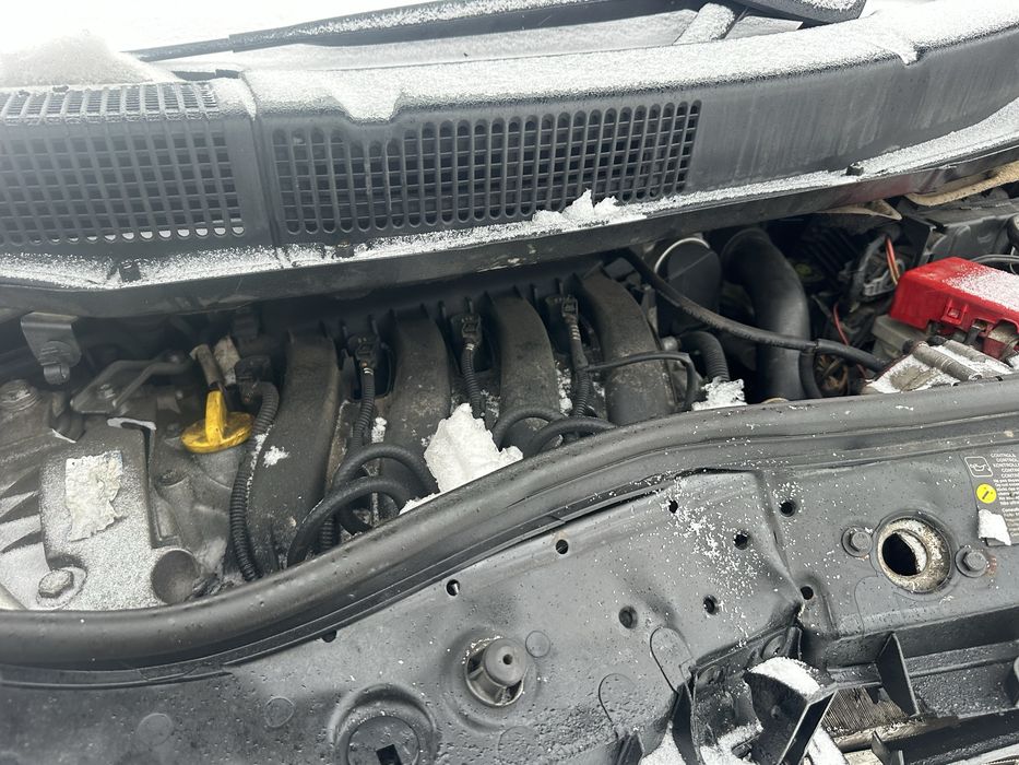 Продам Renault Megane Scenic 2.0 2008