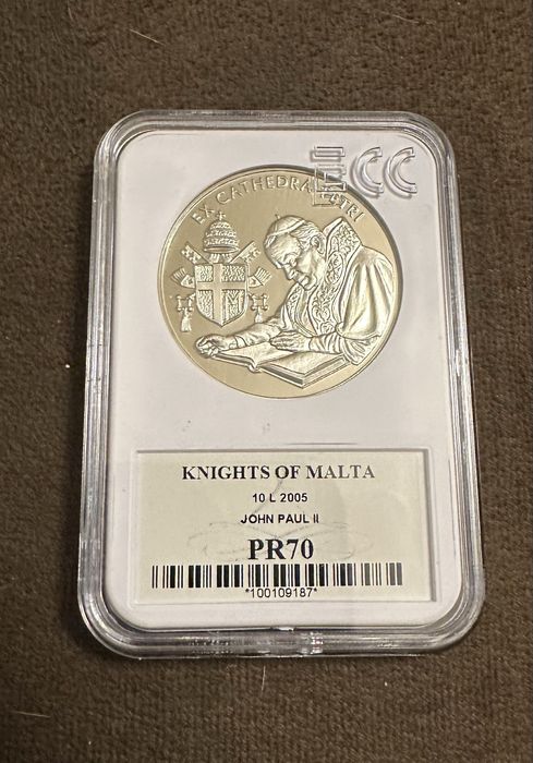 Jan Paweł II Zakon Maltański 10 lirów 2005 r grading MS 70 slab malta