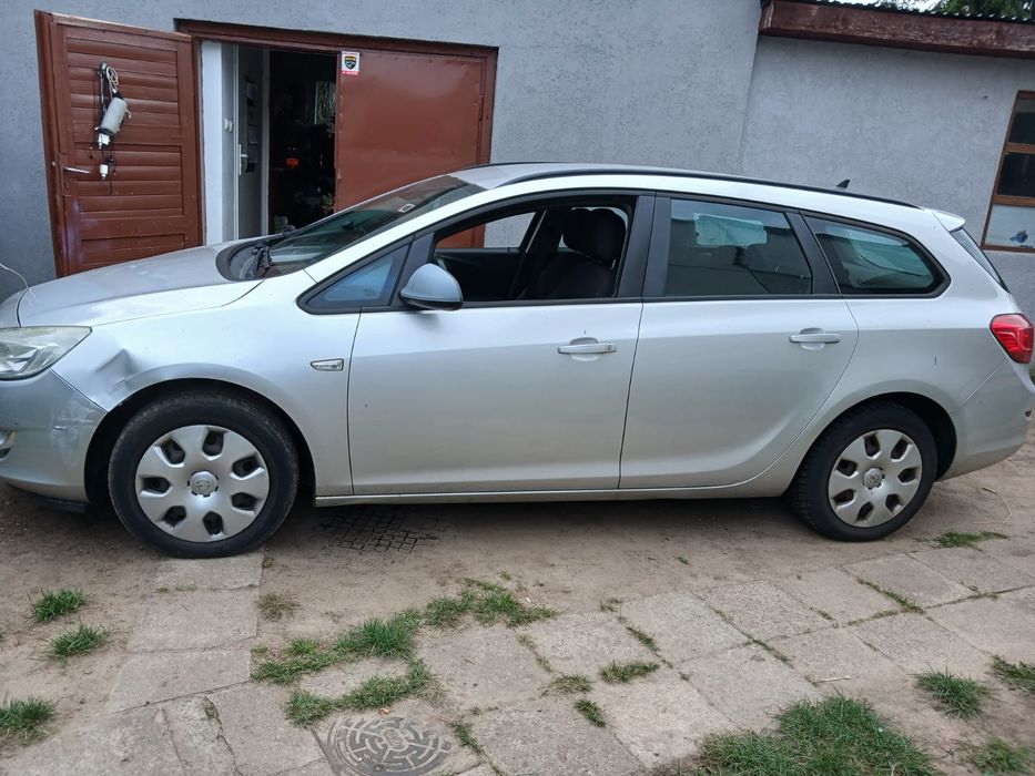 Sprzedam Opel Astra j