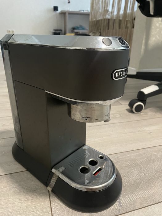 Кавомашина Delonghi