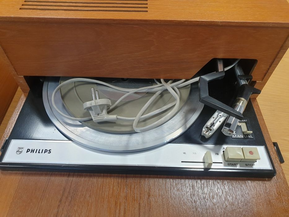 Przenośny gramofon Philips 22 GF 245 zmieniarka płyt - vintage