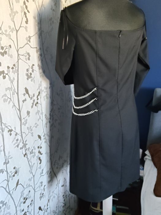 Sukienka  r.M- L Cropp Nowa