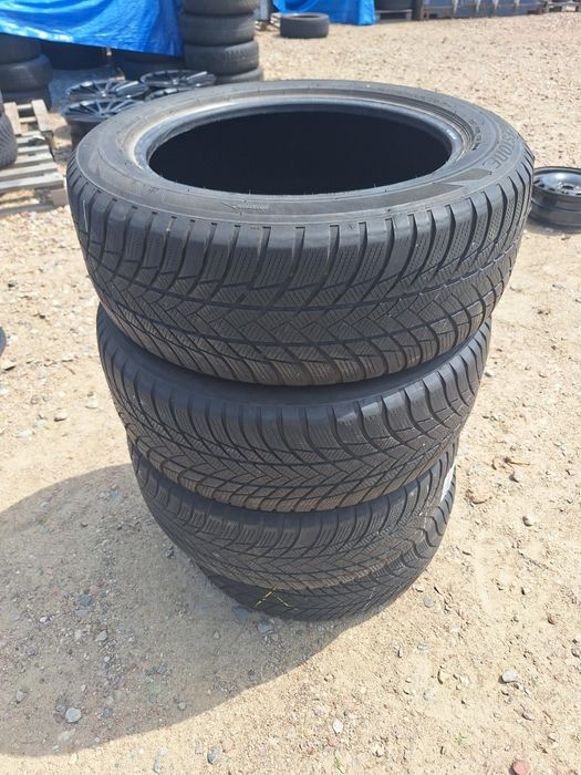 Opony zimowe Bridgestone Blizzak LM 001  225 55 r18