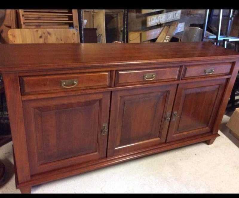 Komoda drewniana solidna zgrabna 3 drzwiowa elegancka FV DOWÓZ