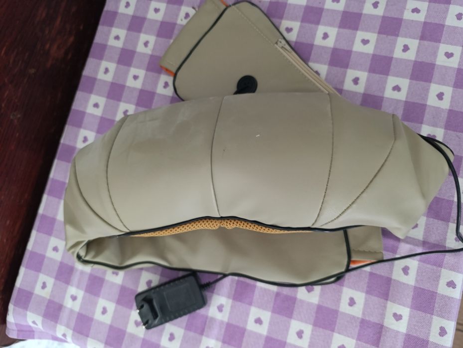 Масажер для шиї та плечей Reclaire  б/в