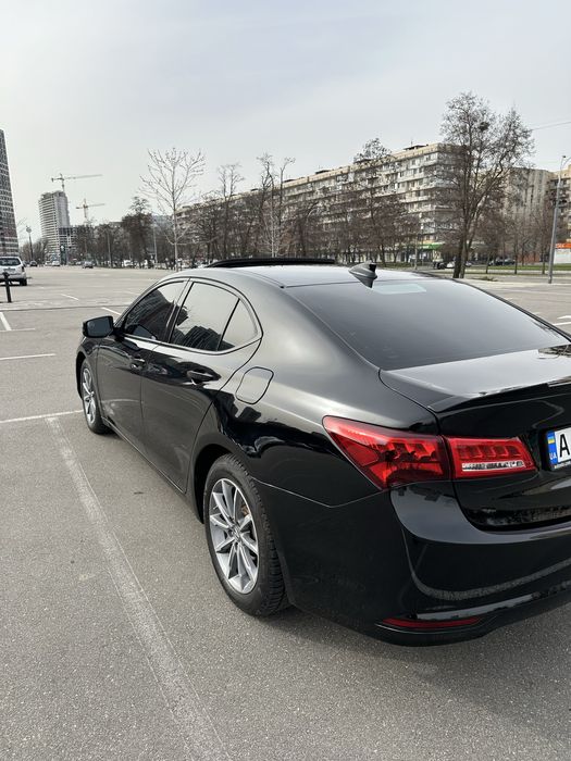 Продам Acura tlx 2017