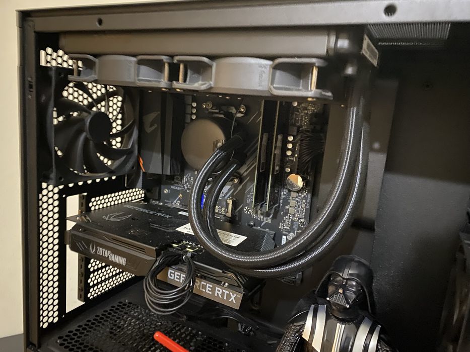 PC RYZEN 5600X 3070 Edge Twin 32gb ram
