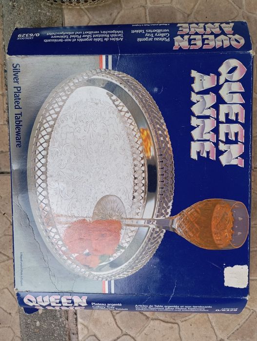 Queen Anne Bandeja Silver Plated