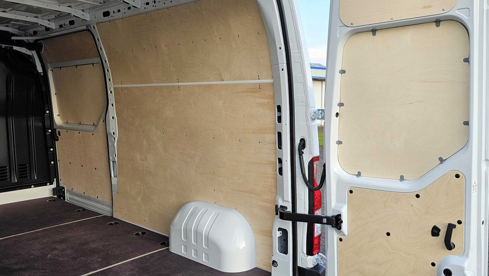 Podłoga Brązowa 9mm L3-Renault Master,Nissan Interstar-WYSYŁKA GRATIS!